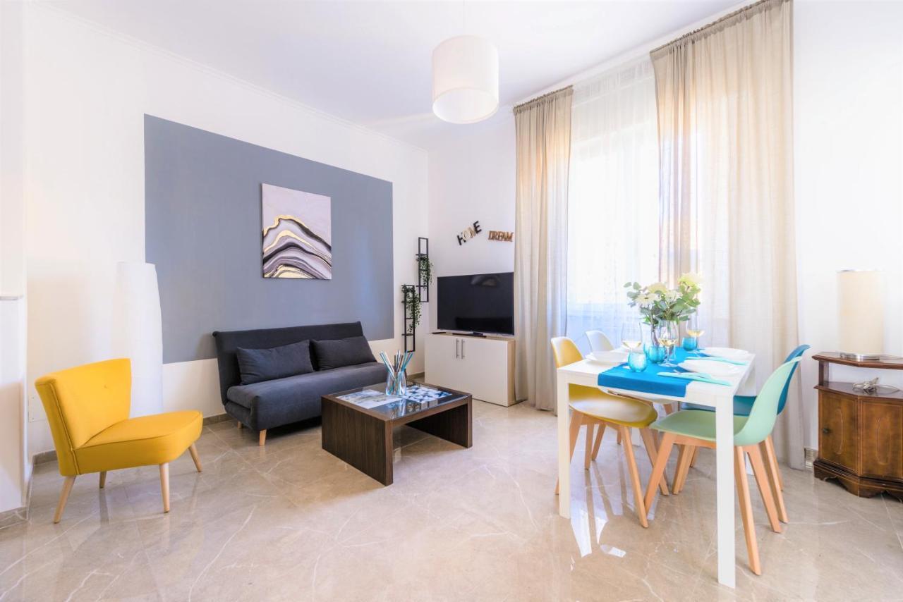 Hostly - Colorhome Pisa Midtown - Unique 3 Rooms With 3 Private Bathrooms Buitenkant foto