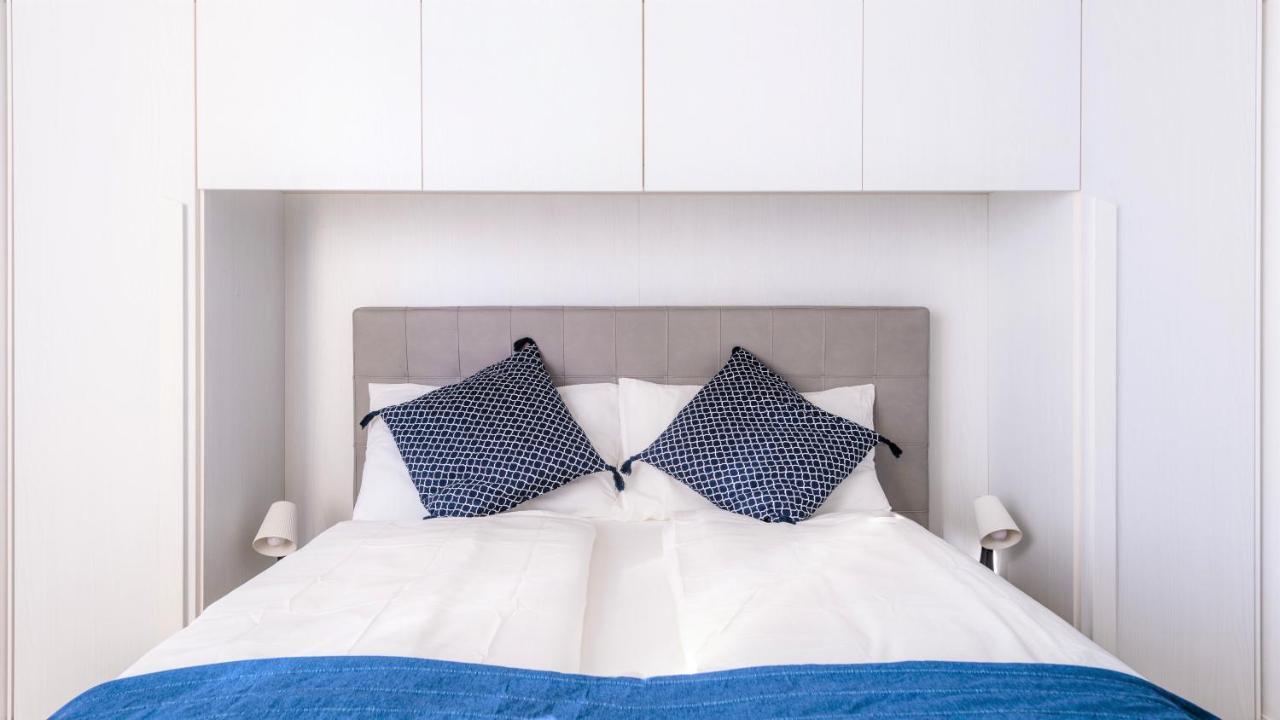 Hostly - Colorhome Pisa Midtown - Unique 3 Rooms With 3 Private Bathrooms Buitenkant foto
