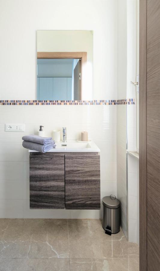Hostly - Colorhome Pisa Midtown - Unique 3 Rooms With 3 Private Bathrooms Buitenkant foto
