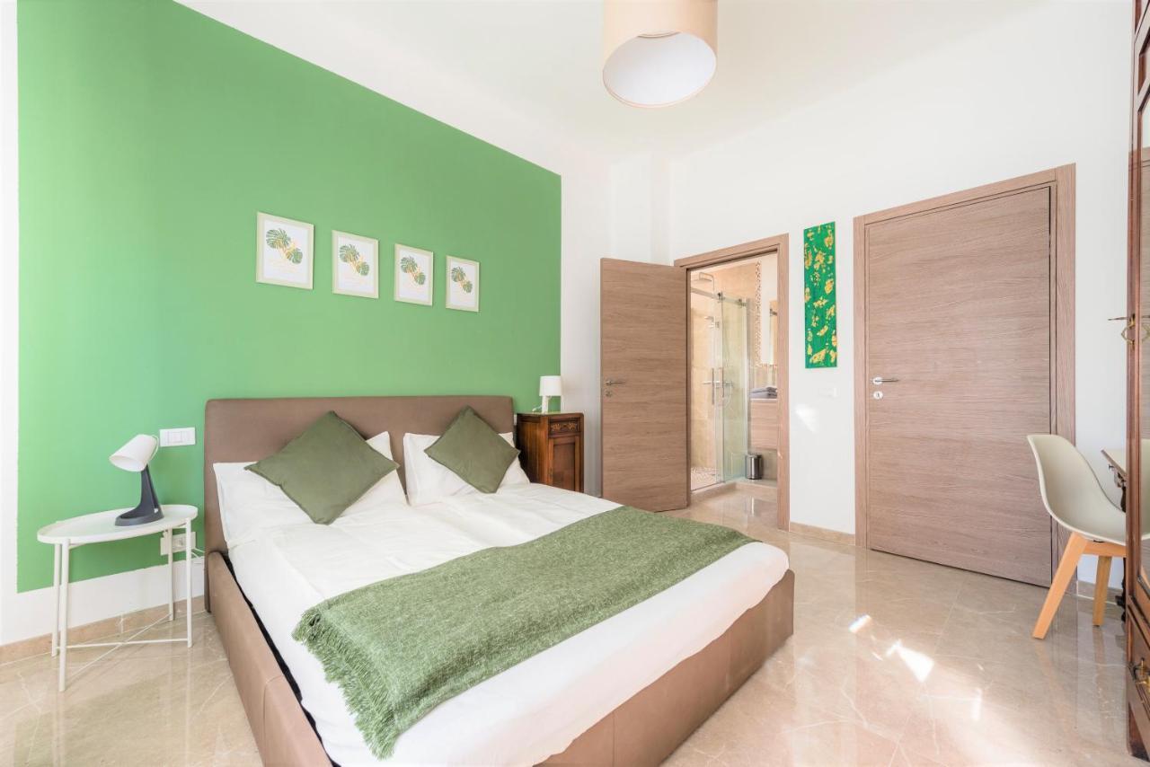 Hostly - Colorhome Pisa Midtown - Unique 3 Rooms With 3 Private Bathrooms Buitenkant foto